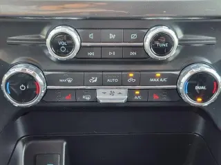 Ford F-150 2022 4x2 XLT 4p SuperCrew 5.5 ft. CA