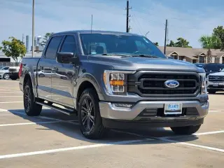 Ford F-150 2022 4x2 XLT 4p SuperCrew 5.5 ft. CA