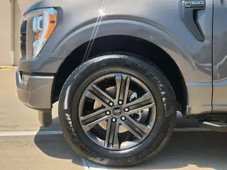 Ford F-150 2022 4x2 XLT 4p SuperCrew 5.5 ft. CA