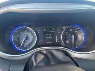 Chrysler Pacifica 2020 Touring 4p Minivan