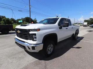 Chevrolet Silverado 2500HD 2024 4x2 Work Truck 4dr Crew Cab SB