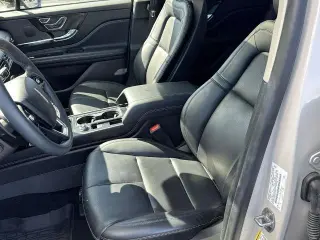 Lincoln Corsair 2024 AWD Premiere 4p SUV