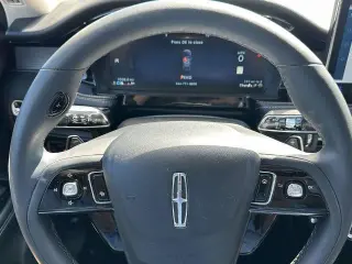 Lincoln Corsair 2024 AWD Premiere 4p SUV