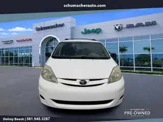 Toyota Sienna 2008 CE 8-Pasajeros Minivan 4p