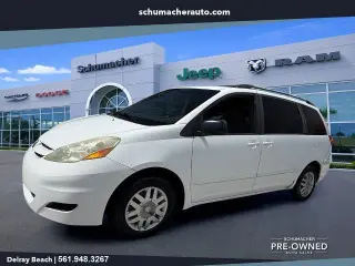 Toyota Sienna 2008 CE 8-Pasajeros Minivan 4p