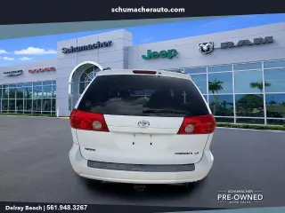 Toyota Sienna 2008 CE 8-Pasajeros Minivan 4p