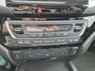 Honda Pilot 2018 AWD Touring 4p SUV