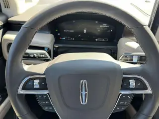 Lincoln Nautilus 2023 AWD Reserve 4p SUV