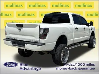 Nissan Titan XD 2017 4x4 S 4p Camioneta de Tripulación (Diesel)