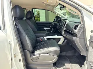 Nissan Titan XD 2017 4x4 S 4p Camioneta de Tripulación (Diesel)