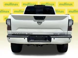 Nissan Titan XD 2017 4x4 S 4p Camioneta de Tripulación (Diesel)