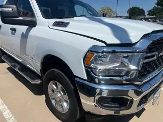 Ram 2500 2024 4x4 Big Horn 4p Cabina de Tripulante 6,3 pies CA Camioneta