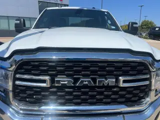 Ram 2500 2024 4x4 Big Horn 4p Cabina de Tripulante 6,3 pies CA Camioneta