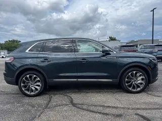 Lincoln Nautilus 2023 AWD Reserve 4p SUV