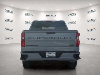 Chevrolet Silverado 1500 2025 4x2 RST 4p Cabina de Tripulante Estándar 5.8 pies ST