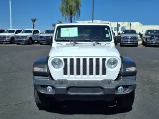 Jeep Wrangler Unlimited 2022 4x4 Sport 4p SUV