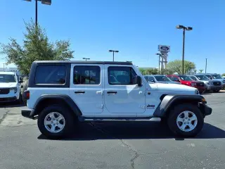 Jeep Wrangler Unlimited 2022 4x4 Sport 4p SUV