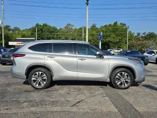Toyota Highlander 2020 XLE 4p SUV