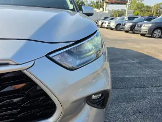 Toyota Highlander 2020 XLE 4p SUV
