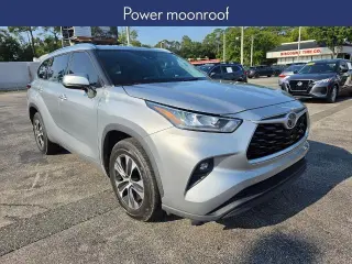 Toyota Highlander 2020 XLE 4p SUV