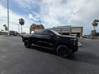 GMC Sierra 1500 2024 4x4 Elevation 4dr Crew Cab 5.8 ft. SB