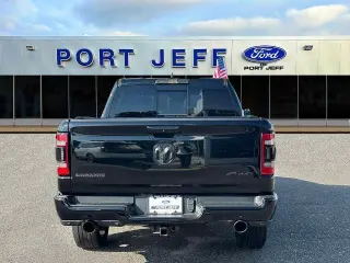 Ram 1500 2021 4x4 Laramie 4p Camioneta Cabina Doble 5.6 pies BA