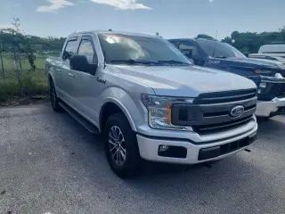 Ford F-150 2018 4x4 XLT 4p SuperCrew 5.5 ft. SB