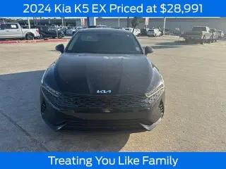 Kia K5 2024 EX 4p Sedan