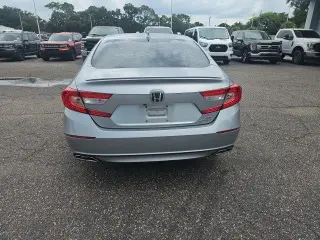 Honda Accord 2018 Sport 4p Sedan (2.0T I4 10A)