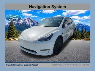 Tesla Model Y 2024 AWD Performance 4p Crossover