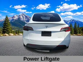Tesla Model Y 2024 AWD Performance 4p Crossover