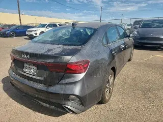 Kia Forte 2024 LXS Sedan 4p