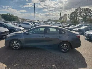 Kia Forte 2024 LXS Sedan 4p