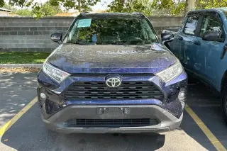 Toyota RAV4 2020 AWD XLE 4p SUV