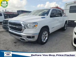 Ram 1500 2022 4x2 Big Horn 4p. Cabina Doble 5.6 ft. SB Camioneta