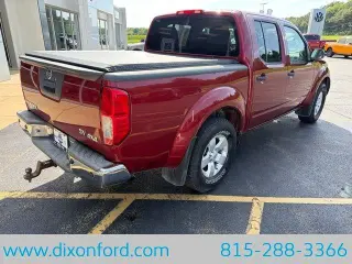 Nissan Frontier 2013 4x4 S 4dr Crew Cab 5 pies. SB Pickup 6M