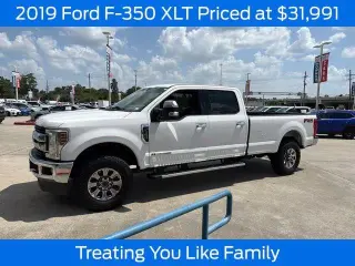 Ford F-350 Super Duty 2019 4x4 XLT 4dr Crew Cab 6.8 ft. SB SRW Camioneta