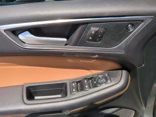 Ford Edge 2024 AWD Titanium 4p SUV