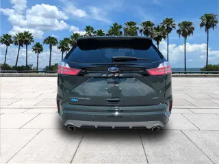 Ford Edge 2024 AWD Titanium 4p SUV
