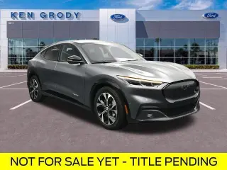 Ford Mustang Mach-E 2023 Premium 4p SUV