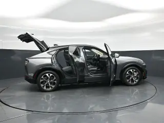 Ford Mustang Mach-E 2023 Premium 4p SUV