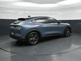Ford Mustang Mach-E 2023 Select 4p SUV