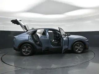 Ford Mustang Mach-E 2023 Select 4p SUV