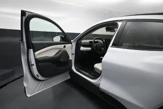 Ford Mustang Mach-E 2023 Premium 4p SUV