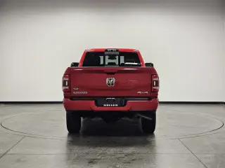 Ram 2500 2019 4x4 Laramie 4p. Cabina de Tripulación 8 pies. Camión de Carga Pesada