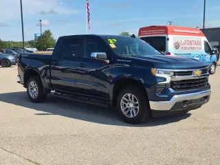 Chevrolet Silverado 1500 2022 4x4 LT 4p Crew Cab 5.8 ft. SB con 2 FL