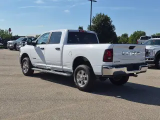 Ram 2500 2026 4x4 Big Horn 4p Crew Cab 6.3 ft. SB Pickup