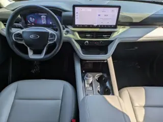 Ford Explorer 2025 Active 4p SUV