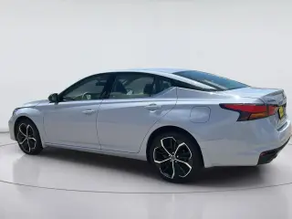 Nissan Altima 2025 AWD 2.5 SR 4p Sedan