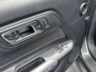 Ford Mustang 2017 V6 2p Fastback